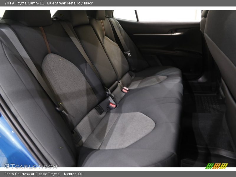 Blue Streak Metallic / Black 2019 Toyota Camry LE