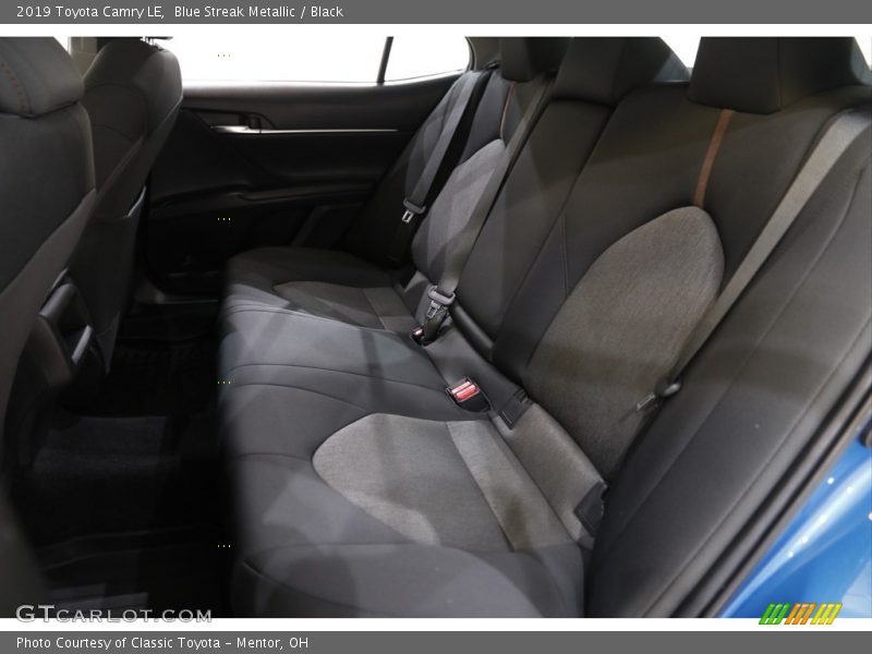 Blue Streak Metallic / Black 2019 Toyota Camry LE