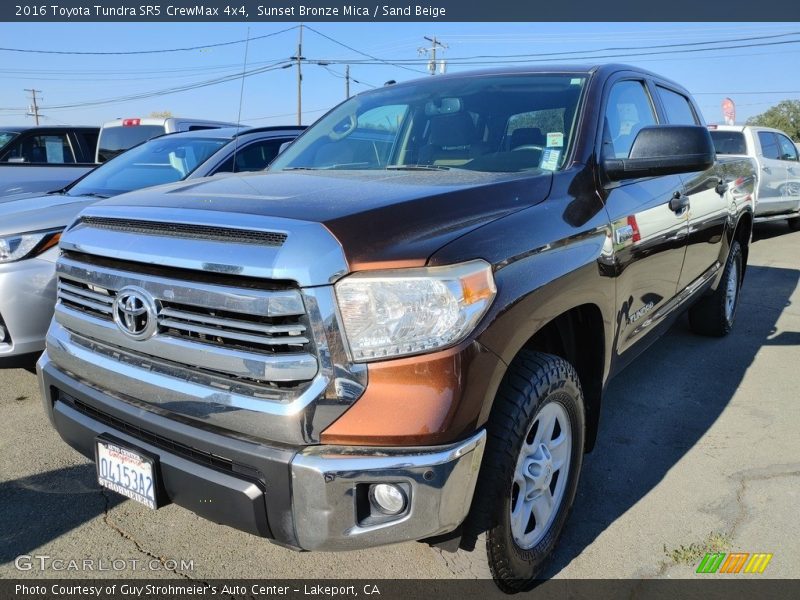 Sunset Bronze Mica / Sand Beige 2016 Toyota Tundra SR5 CrewMax 4x4