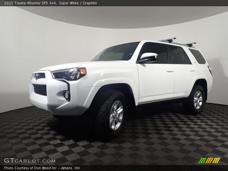 Super White / Graphite 2015 Toyota 4Runner SR5 4x4