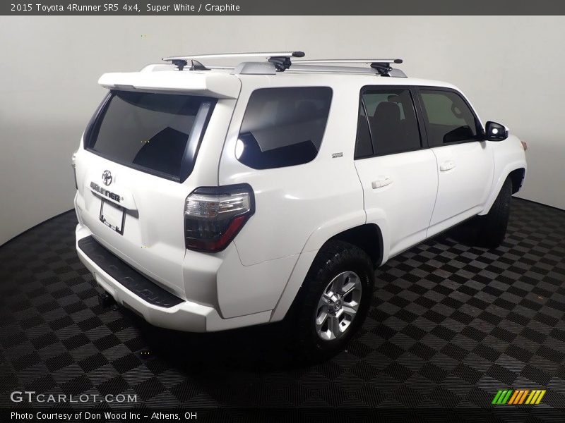 Super White / Graphite 2015 Toyota 4Runner SR5 4x4