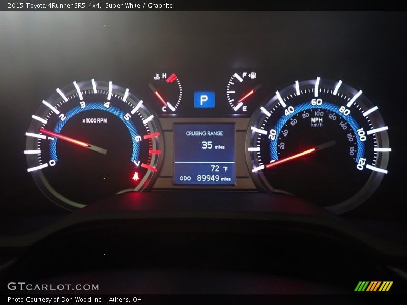 Super White / Graphite 2015 Toyota 4Runner SR5 4x4