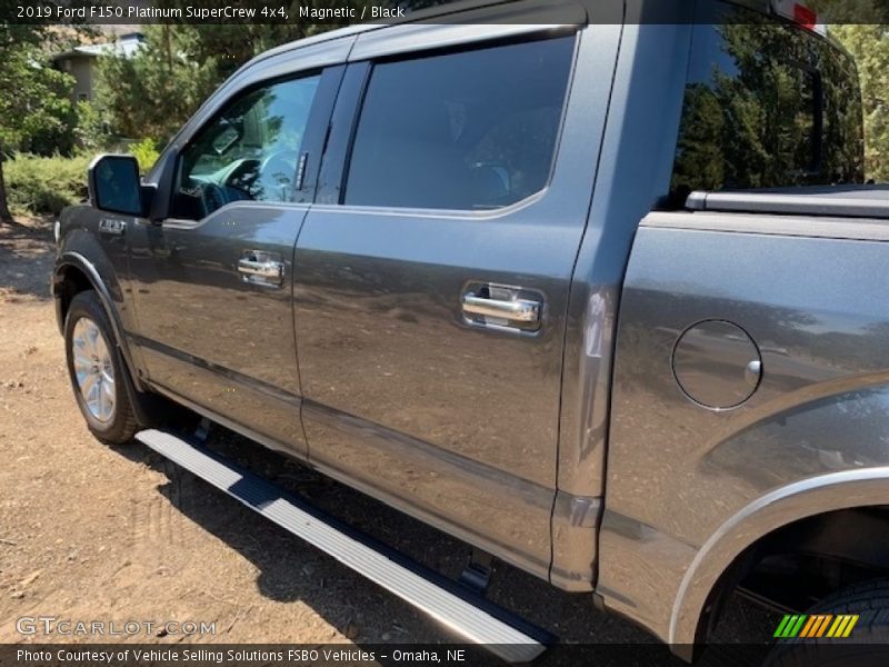 Magnetic / Black 2019 Ford F150 Platinum SuperCrew 4x4