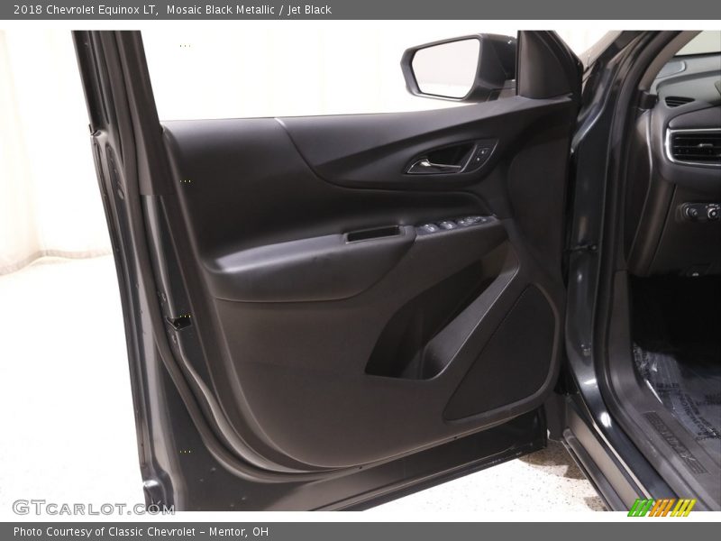 Mosaic Black Metallic / Jet Black 2018 Chevrolet Equinox LT
