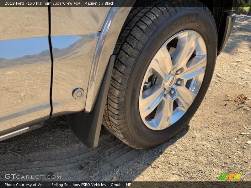 Magnetic / Black 2019 Ford F150 Platinum SuperCrew 4x4