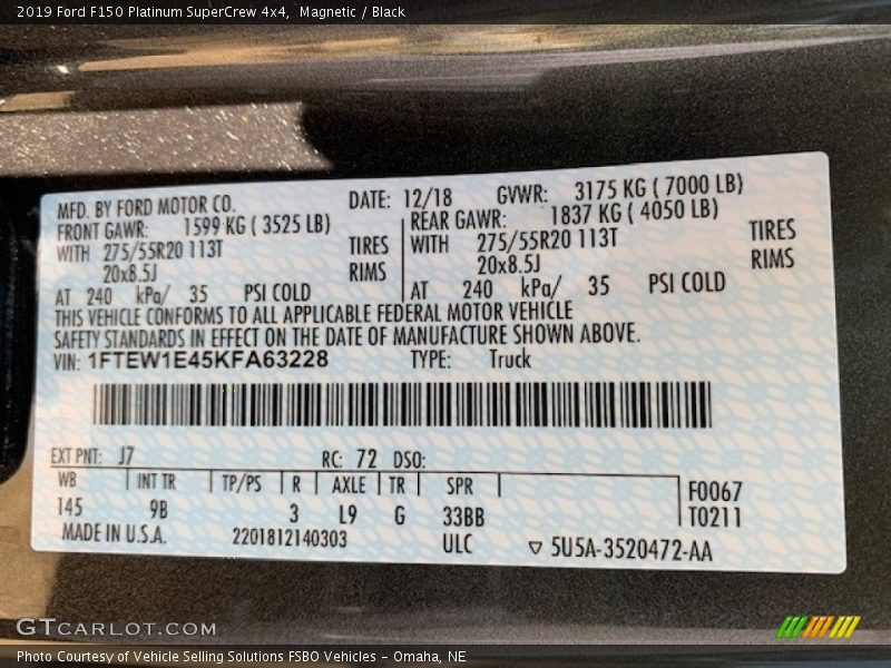 Magnetic / Black 2019 Ford F150 Platinum SuperCrew 4x4