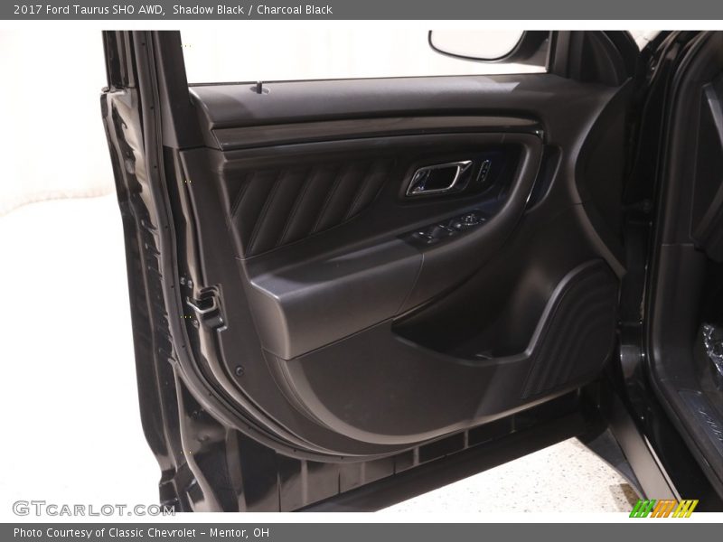 Shadow Black / Charcoal Black 2017 Ford Taurus SHO AWD