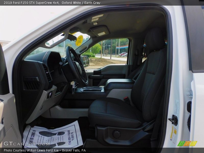 Oxford White / Earth Gray 2019 Ford F150 STX SuperCrew 4x4