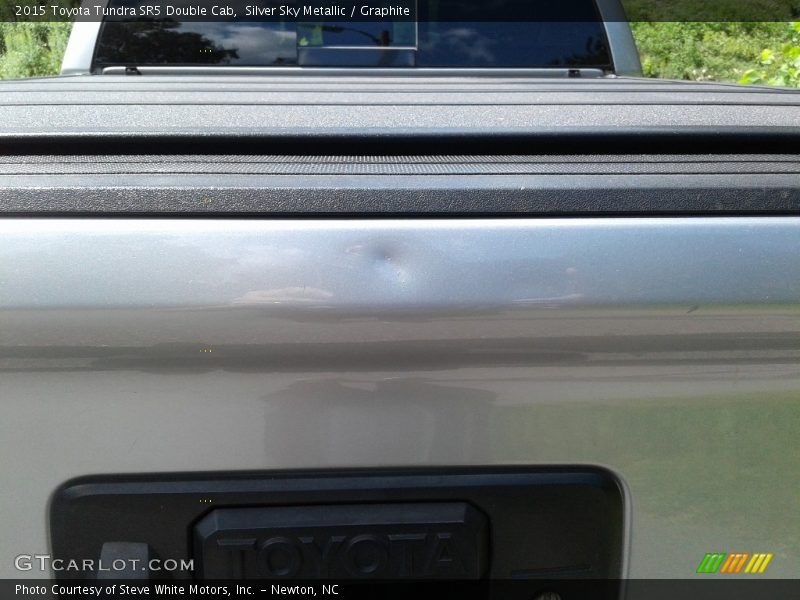 Silver Sky Metallic / Graphite 2015 Toyota Tundra SR5 Double Cab