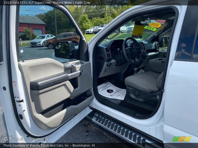 Oxford White / Earth Gray 2018 Ford F150 XLT SuperCrew