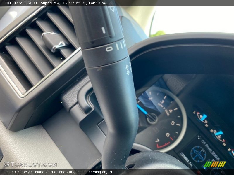 Oxford White / Earth Gray 2018 Ford F150 XLT SuperCrew