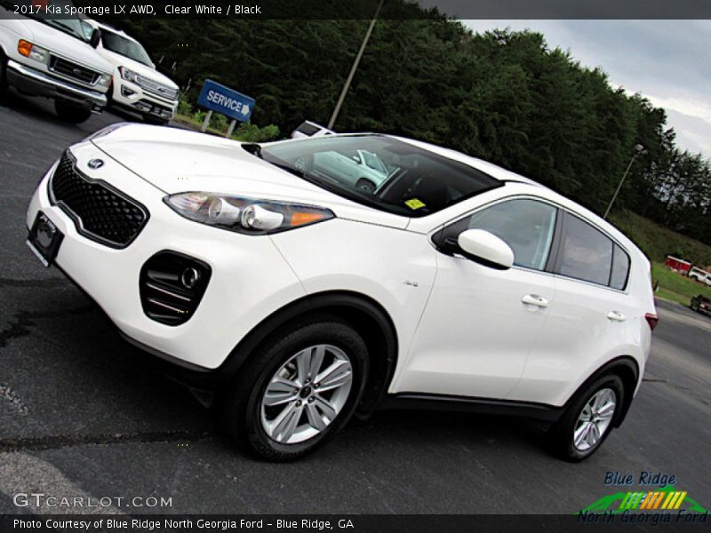 Clear White / Black 2017 Kia Sportage LX AWD