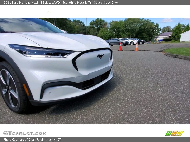 Star White Metallic Tri-Coat / Black Onyx 2021 Ford Mustang Mach-E Select eAWD