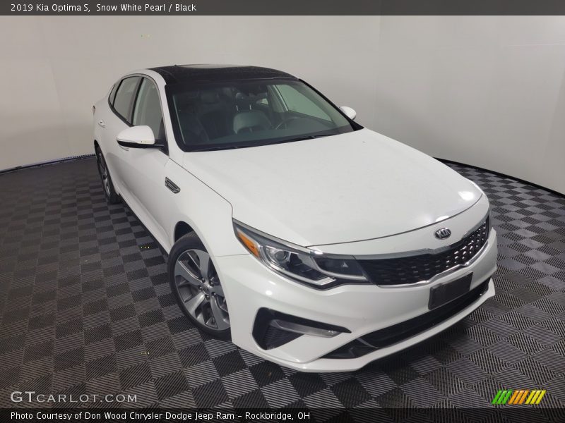 Snow White Pearl / Black 2019 Kia Optima S