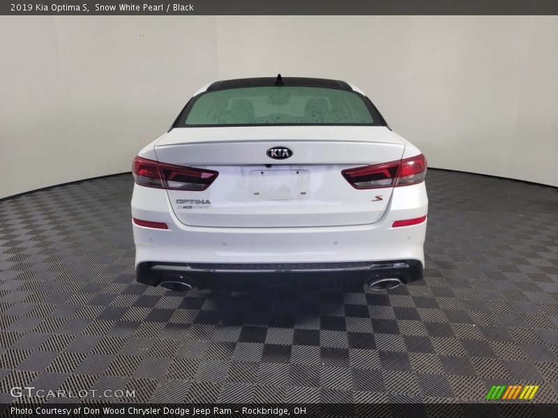 Snow White Pearl / Black 2019 Kia Optima S