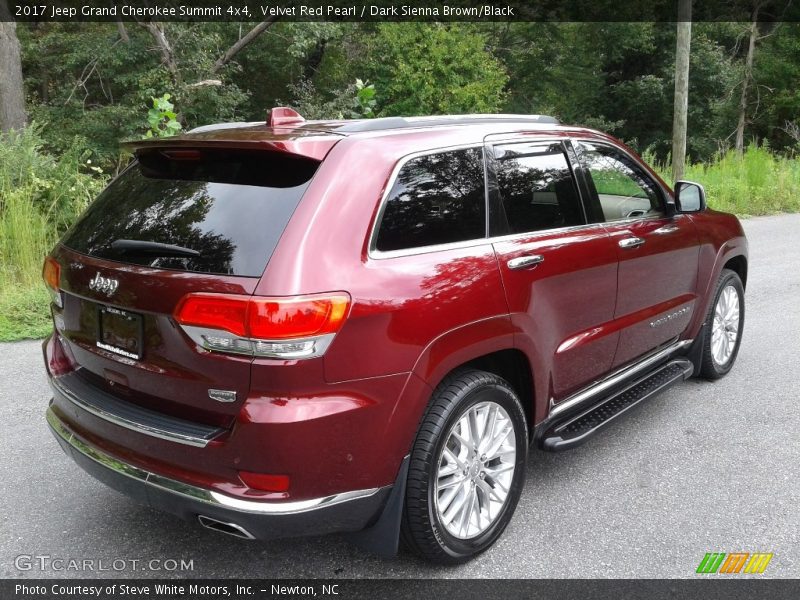 Velvet Red Pearl / Dark Sienna Brown/Black 2017 Jeep Grand Cherokee Summit 4x4