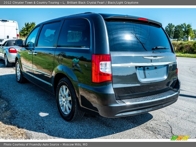 Brilliant Black Crystal Pearl / Black/Light Graystone 2012 Chrysler Town & Country Touring - L