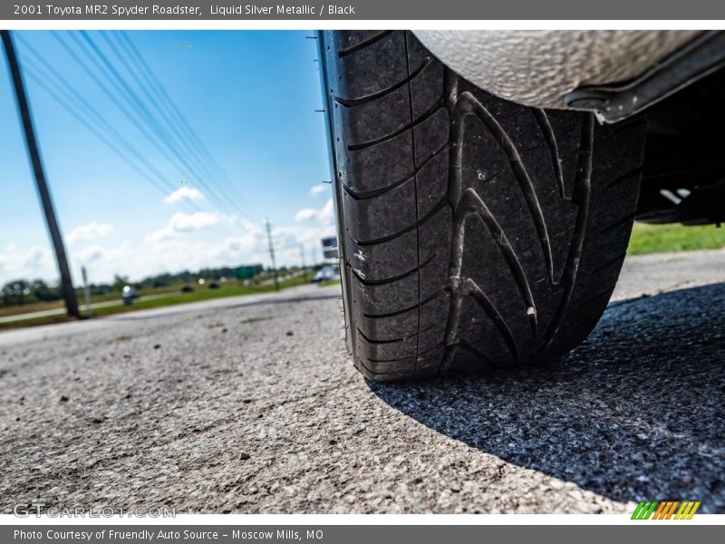 Liquid Silver Metallic / Black 2001 Toyota MR2 Spyder Roadster