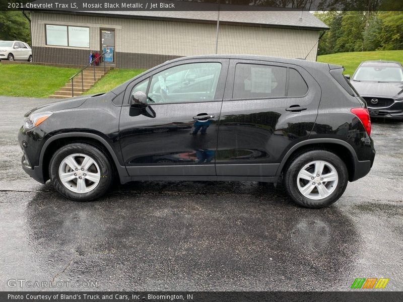 Mosaic Black Metallic / Jet Black 2021 Chevrolet Trax LS