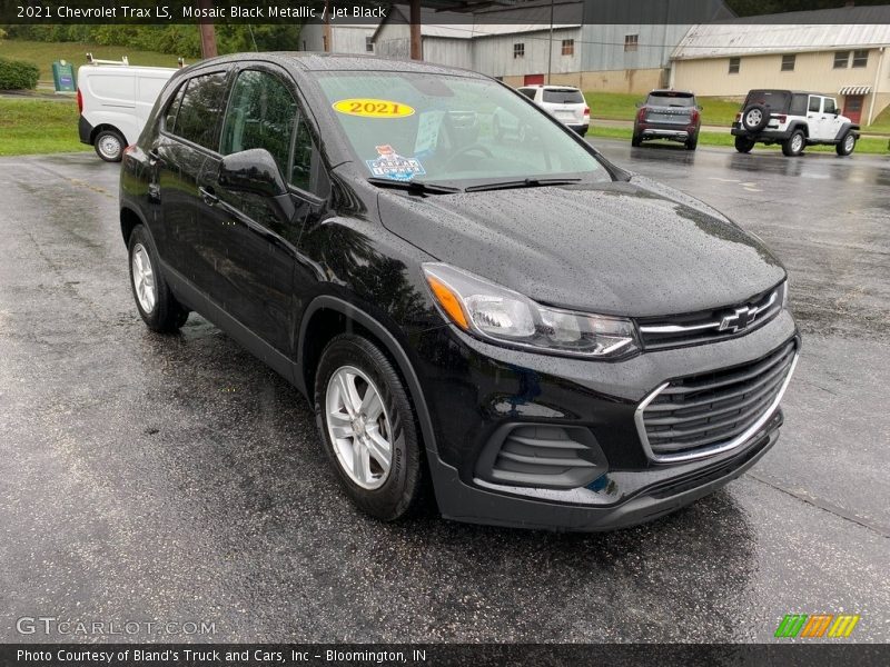 Mosaic Black Metallic / Jet Black 2021 Chevrolet Trax LS