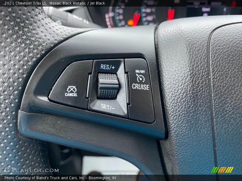 Mosaic Black Metallic / Jet Black 2021 Chevrolet Trax LS