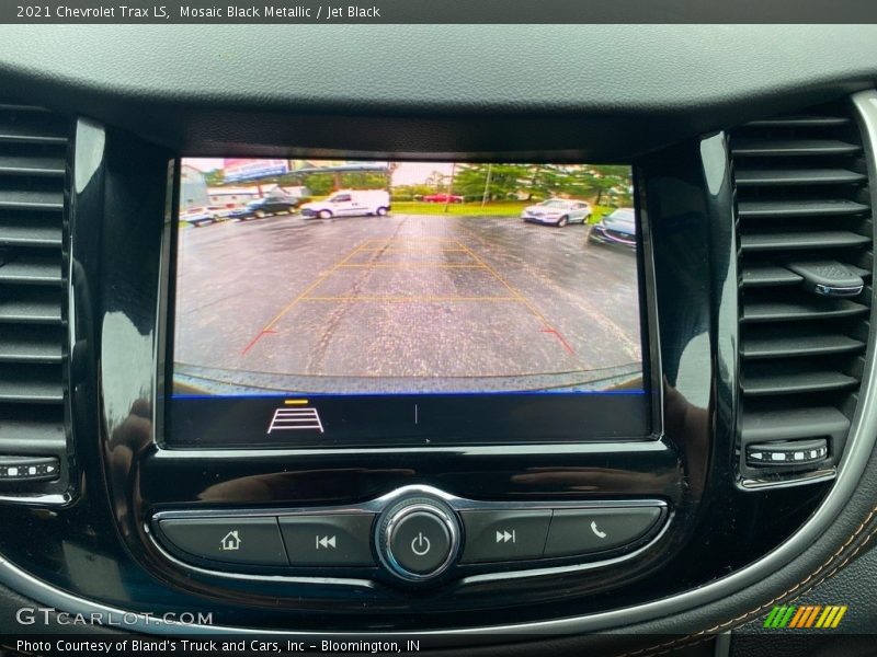 Mosaic Black Metallic / Jet Black 2021 Chevrolet Trax LS