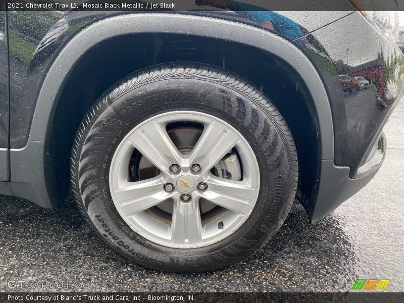 Mosaic Black Metallic / Jet Black 2021 Chevrolet Trax LS
