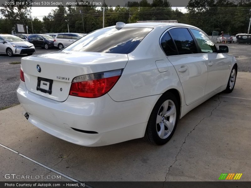 Alpine White / Black 2005 BMW 5 Series 530i Sedan