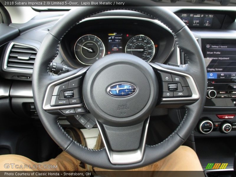  2018 Impreza 2.0i Limited 5-Door Steering Wheel