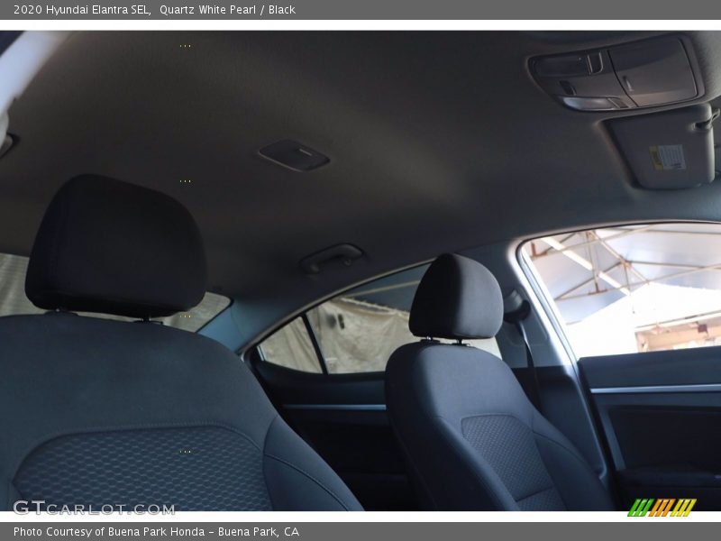 Quartz White Pearl / Black 2020 Hyundai Elantra SEL