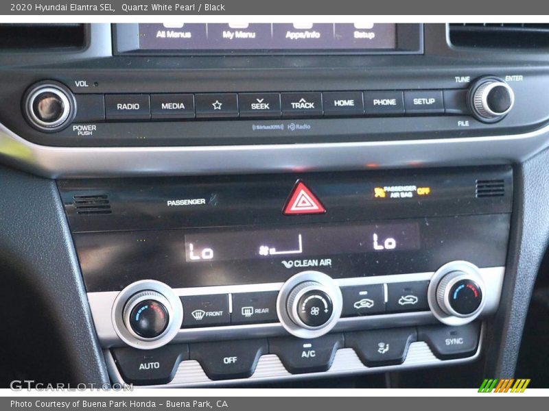 Quartz White Pearl / Black 2020 Hyundai Elantra SEL