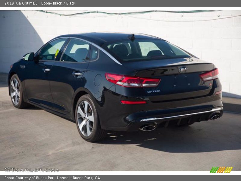 Ebony Black / Black 2019 Kia Optima S