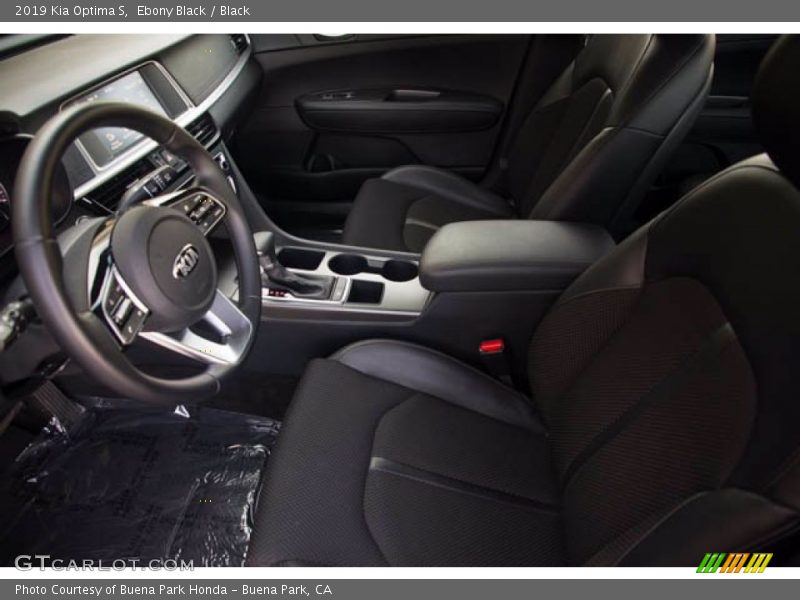 Ebony Black / Black 2019 Kia Optima S