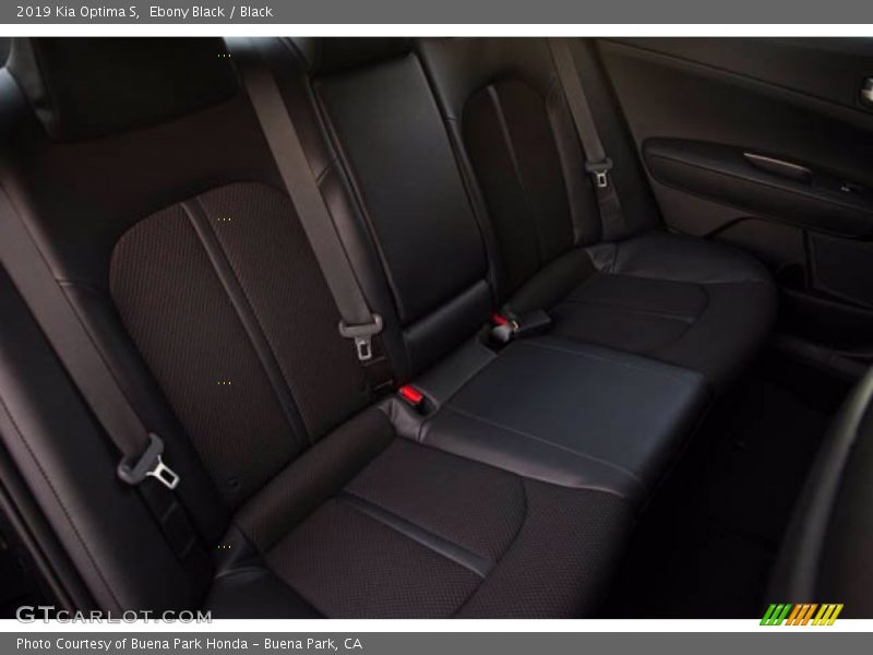 Ebony Black / Black 2019 Kia Optima S