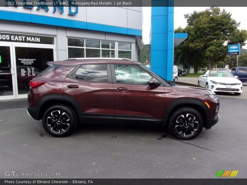 Mahogany Red Metallic / Jet Black 2022 Chevrolet TrailBlazer LT AWD