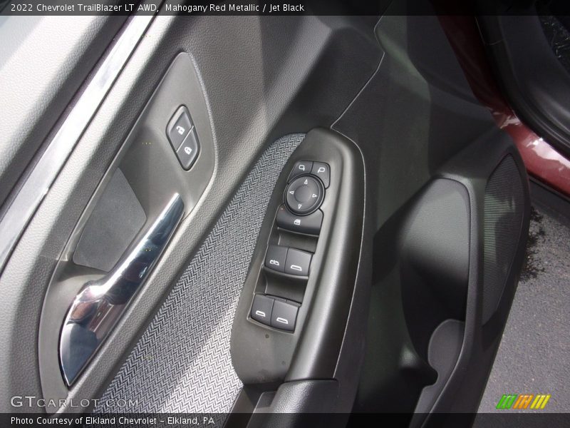 Mahogany Red Metallic / Jet Black 2022 Chevrolet TrailBlazer LT AWD