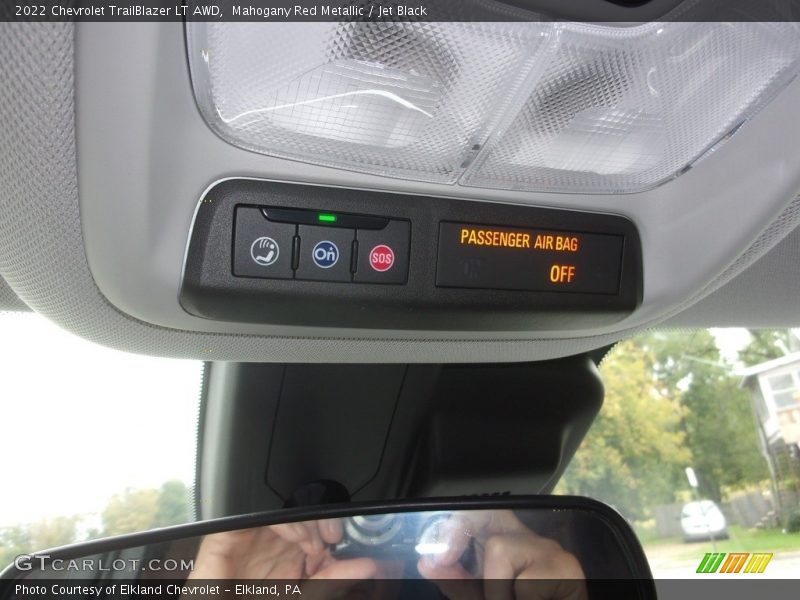 Mahogany Red Metallic / Jet Black 2022 Chevrolet TrailBlazer LT AWD