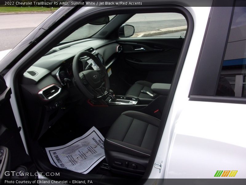 Summit White / Jet Black w/Red Accents 2022 Chevrolet TrailBlazer RS AWD
