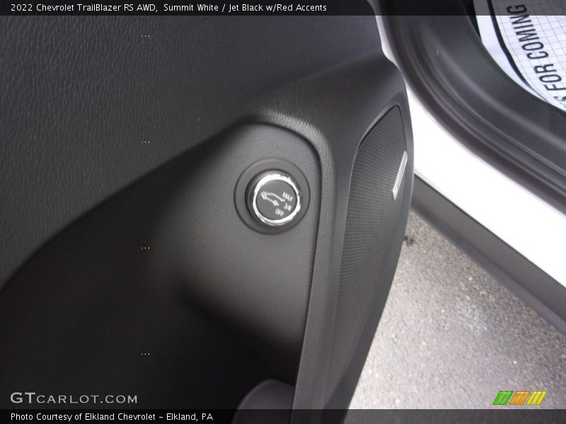 Summit White / Jet Black w/Red Accents 2022 Chevrolet TrailBlazer RS AWD
