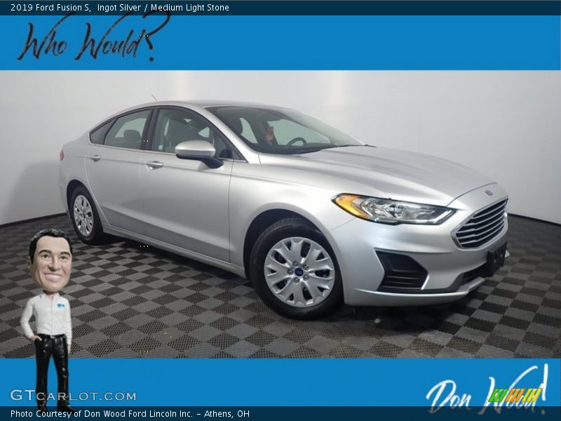 Ingot Silver / Medium Light Stone 2019 Ford Fusion S