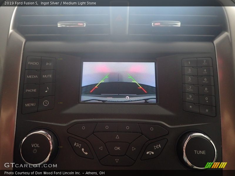Ingot Silver / Medium Light Stone 2019 Ford Fusion S