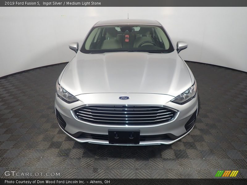 Ingot Silver / Medium Light Stone 2019 Ford Fusion S