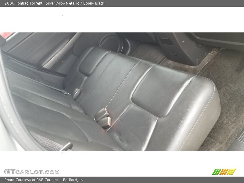 Silver Alloy Metallic / Ebony Black 2006 Pontiac Torrent