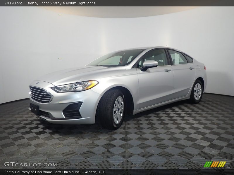 Ingot Silver / Medium Light Stone 2019 Ford Fusion S