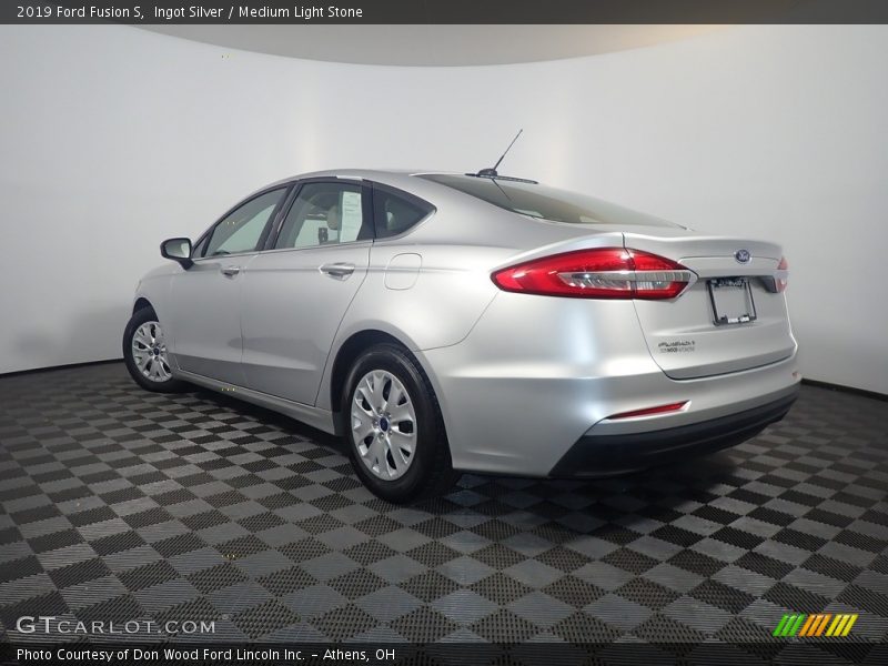 Ingot Silver / Medium Light Stone 2019 Ford Fusion S