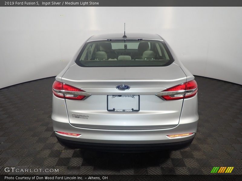 Ingot Silver / Medium Light Stone 2019 Ford Fusion S