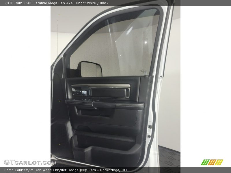 Bright White / Black 2018 Ram 3500 Laramie Mega Cab 4x4