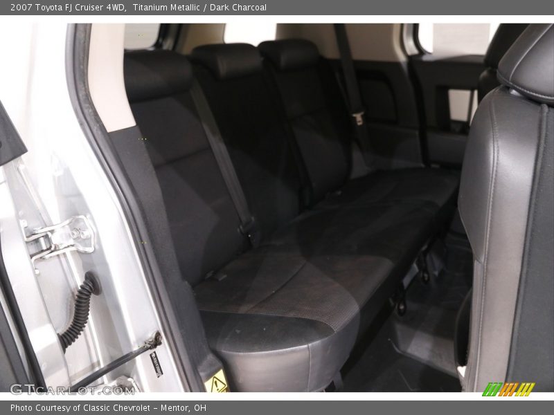 Titanium Metallic / Dark Charcoal 2007 Toyota FJ Cruiser 4WD
