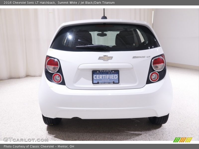 Summit White / Jet Black/Dark Titanium 2016 Chevrolet Sonic LT Hatchback