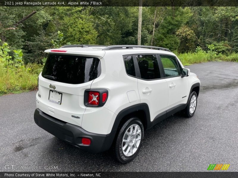 Alpine White / Black 2021 Jeep Renegade Latitude 4x4